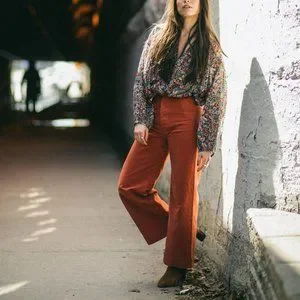 jesse kamm sailor pants tobacco 32.5 at high waist Jesse Kamm California Slim Pant,